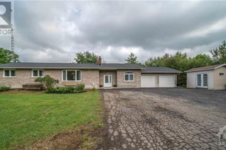 Bungalow for Sale, 139 Felton Crescent, Russell, ON