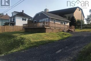 Detached House for Sale, 315 Middle Street, Mulgrave, NS