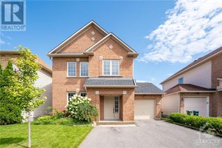 Detached House for Sale, 217 Cresthaven Drive, Nepean, ON