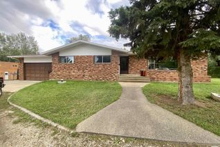 Bungalow for Sale, 1 53051 Rge Road 211, Rural Strathcona County, AB