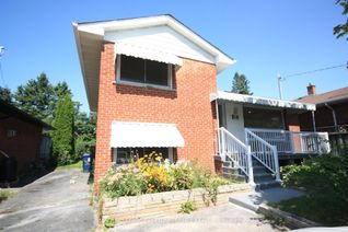 Backsplit for Rent, 54 Beacham Cres, Toronto, ON