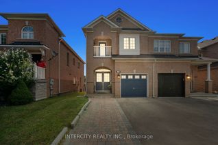 Semi-Detached House for Sale, 317 Tall Grass Tr, Vaughan, ON