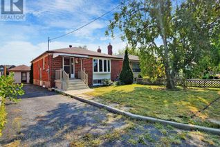 Detached House for Sale, 35 Farrell Avenue, Toronto (Willowdale West), ON