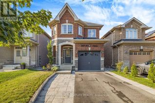 Detached House for Sale, 316 Rita's Avenue, Newmarket (Summerhill Estates), ON