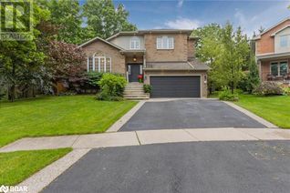 Detached House for Sale, 25 Silver Court, Hamilton, ON