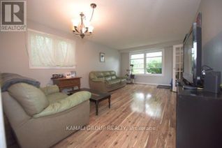 Detached House for Rent, 257 London Road, Newmarket (Bristol-London), ON