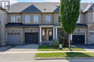 Freehold Townhouse for Sale, 2475 Old Brompton Way, Oakville (West Oak Trails), ON