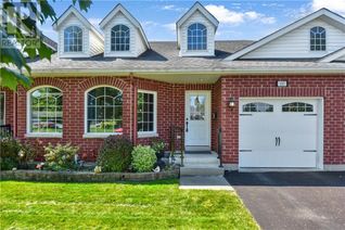 Townhouse for Sale, 103 Steacy Gardens, Brockville, ON