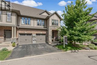 Townhouse for Sale, 61 Southshore Crescent, Hamilton (Stoney Creek), ON