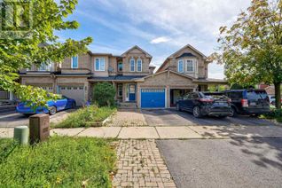 Townhouse for Sale, 82 Carousel Crescent, Richmond Hill (Oak Ridges), ON