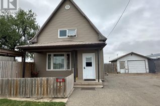 Detached House for Sale, 205 1st Avenue Sw, Weyburn, SK