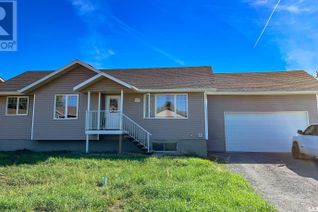 Detached House for Sale, 567 Riche Street, Bethune, SK