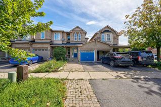 Freehold Townhouse for Sale, 82 Carousel Cres, Richmond Hill, ON