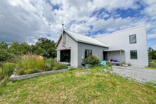 Detached House for Rent, 2465 County Road 7, Prince Edward County, ON