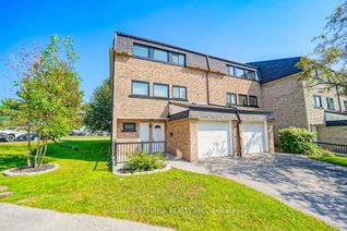 Condo Townhouse for Sale, 12 Poplar Cres #34, Aurora, ON