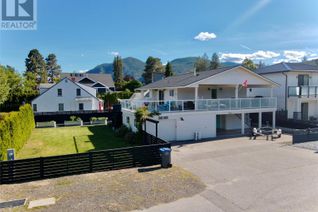 Property for Sale, 523 Stonor Street, Summerland, BC