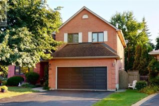 Detached House for Sale, 861 Irving Court, Kingston, ON