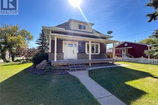 House for Sale, 801 Gordon Street, Moosomin, SK