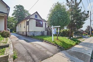 Detached House for Sale, 603 McRoberts Ave, Toronto, ON