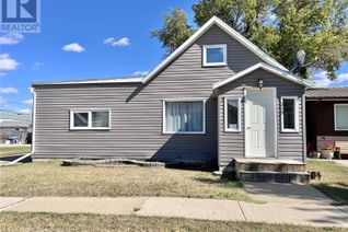 House for Sale, 215 Simpson Street, Outlook, SK