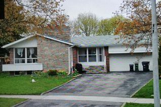 Detached House for Rent, 32 Rosscowan Cres, Toronto, ON