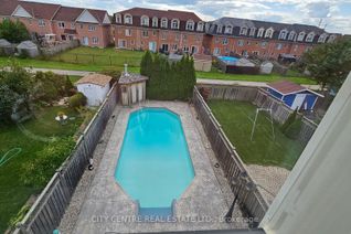 Semi-Detached House for Sale, 4972 Southampton Dr, Mississauga, ON