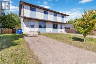 Duplex for Sale, 351/353 Russell Road, Saskatoon, SK