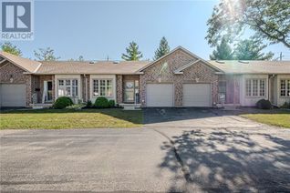 Condo Townhouse for Sale, 10 Courtland Drive Unit# 7, Brantford, ON