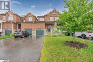 Freehold Townhouse for Sale, 31 Greenwood Drive, Angus, ON