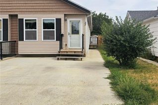 Semi-Detached House for Sale, 37 4th Avenue Se, Swift Current, SK