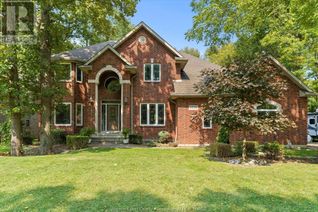 Detached House for Sale, 2220 Edgemore Avenue, LaSalle, ON