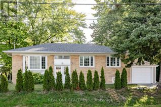 Bungalow for Sale, 127 Cascade Circle, Richmond Hill (Crosby), ON