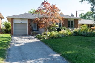 Detached House for Sale, 15 Woodthorpe Rd, Toronto, ON