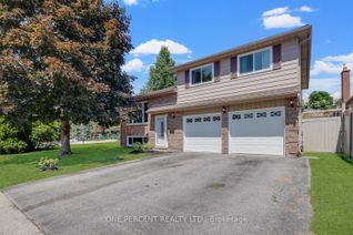 Sidesplit for Sale, 2 Carmichael Crt, Orillia, ON