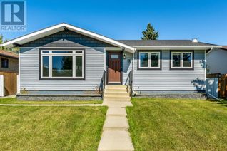 Bungalow for Sale, 12 Alcock Street, Okotoks, AB