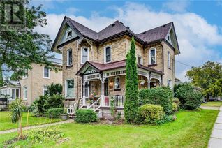 Detached House for Sale, 295 Livingstone Avenue N, Listowel, ON