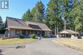 Detached House for Sale, 205 Mulholland Dr, Comox, BC