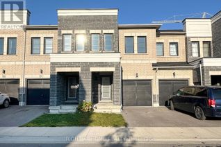 Townhouse for Sale, 17 Queen Alexandra Lane, Clarington (Bowmanville), ON