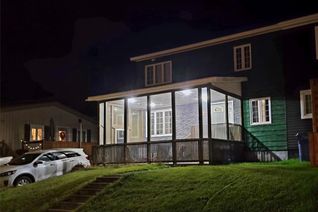 Detached House for Sale, 27 Carson Street, Wabush, NL