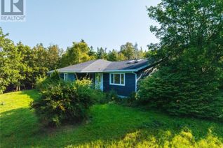 Detached House for Sale, 115 Lawrence Pond E, Conception Bay South, NL