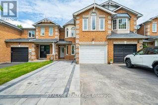 Freehold Townhouse for Sale, 149 Downey Circle, Aurora (Bayview Wellington), ON