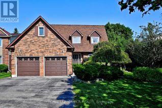 Detached for Sale, 74 Old Yonge Street, Aurora (Aurora Village), ON