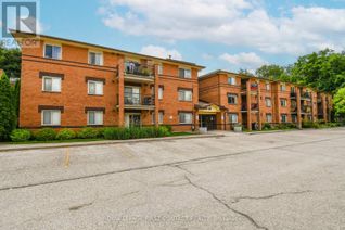 Condo Apartment for Sale, 25 Meadow Lane #104, Barrie (Ardagh), ON