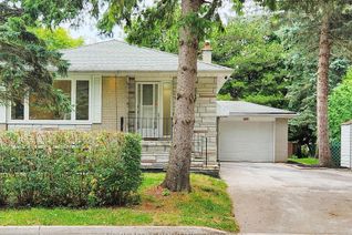 Bungalow for Sale, 26 Algonquin Cres, Aurora, ON