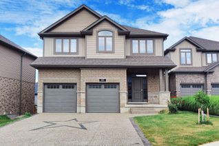 Detached House for Sale, 161 Mountain Holly Crt, Waterloo, ON