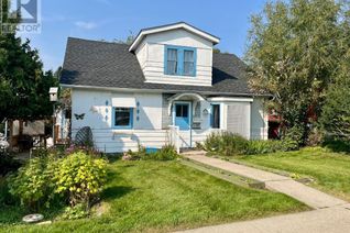 House for Sale, 4820 46 Street, Rocky Mountain House, AB