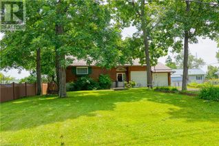 Detached House for Sale, 409 Red Cedar Point Road, Yarker, ON