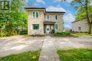 Detached House for Sale, 332 Queen Street W, Cambridge, ON