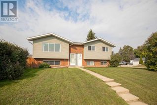 House for Sale, 4628 58 Street, Lacombe, AB