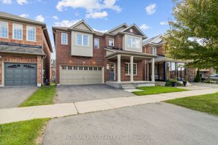 Detached House for Sale, 519 Forsyth Farm Dr, Whitchurch-Stouffville, ON